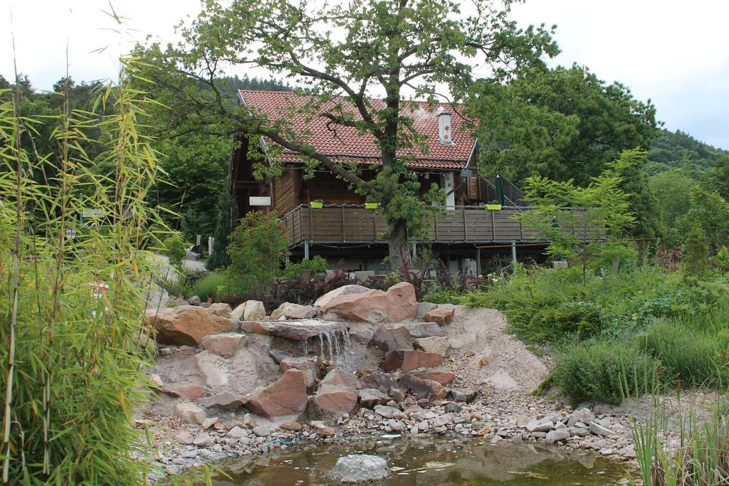 Kastanienhof Apartment und Restaurant Dannenfels Exterior foto