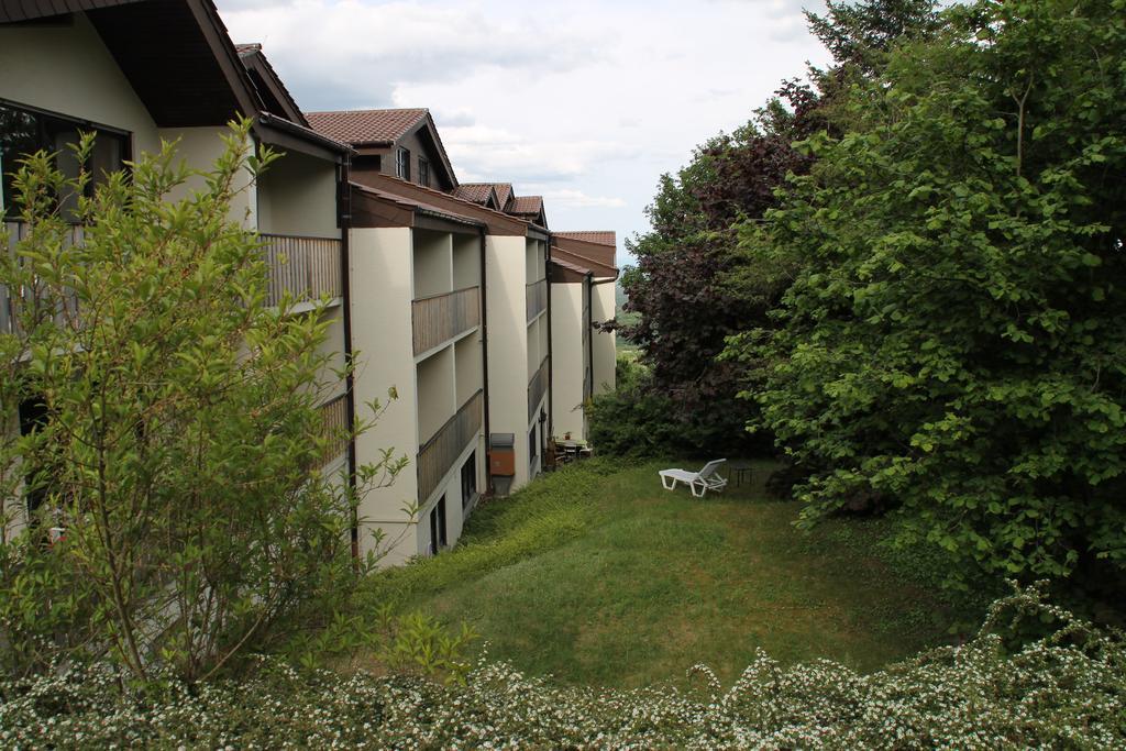 Kastanienhof Apartment und Restaurant Dannenfels Exterior foto