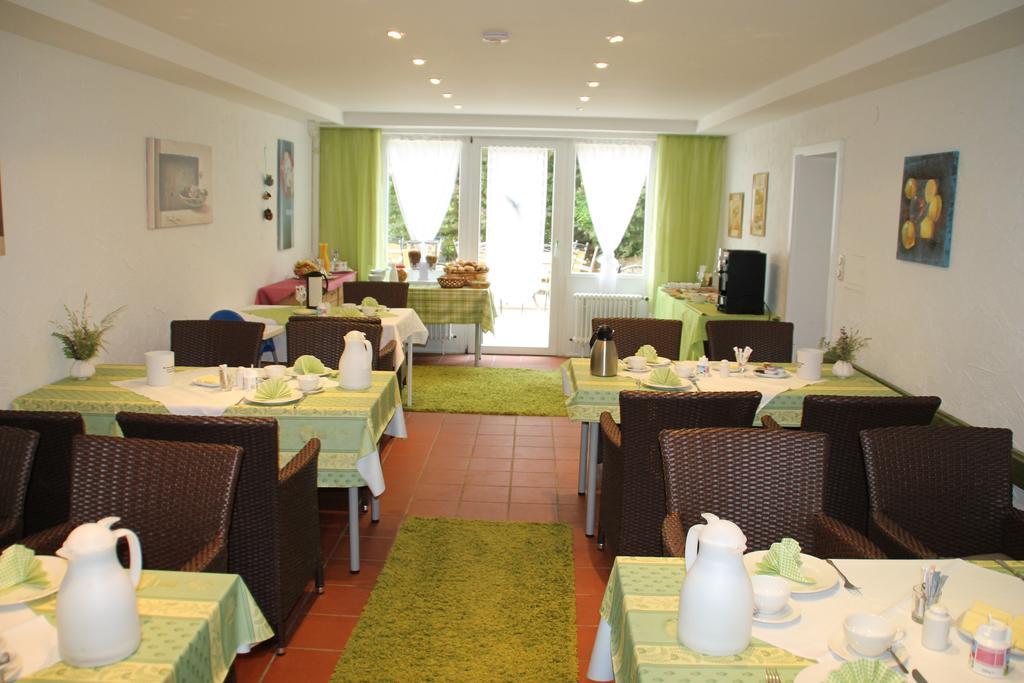 Kastanienhof Apartment und Restaurant Dannenfels Exterior foto